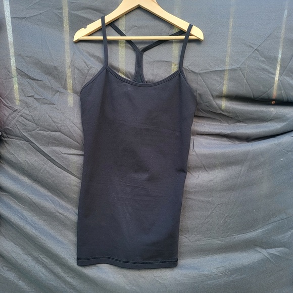 Lululemon power Y tank - Picture 3 of 3